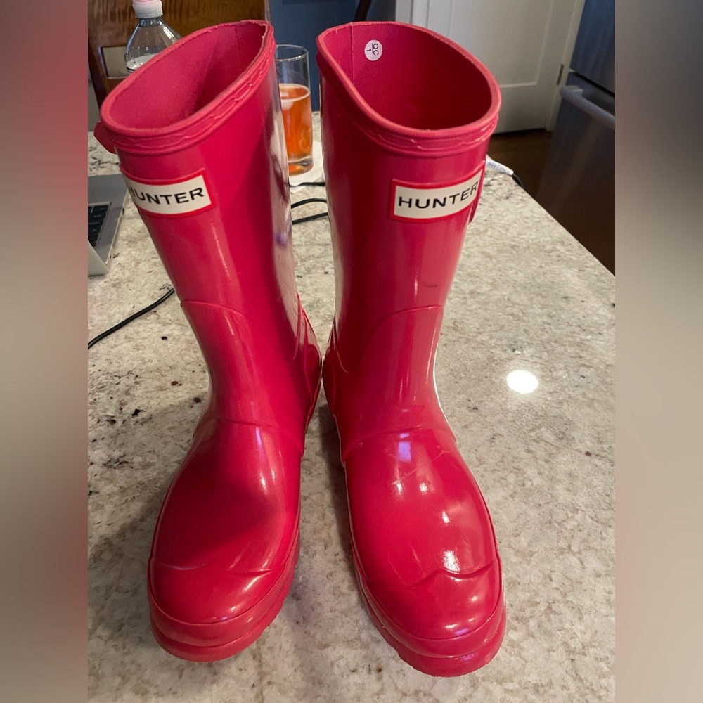 Hunter short rain boots glossy pink woman’s size 6 Eu 37